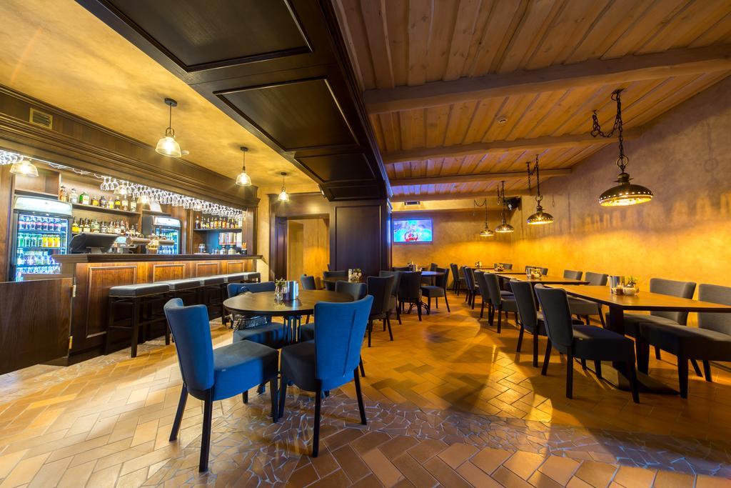 Hotel - Bar Grafaite Siauliai  Exterior photo